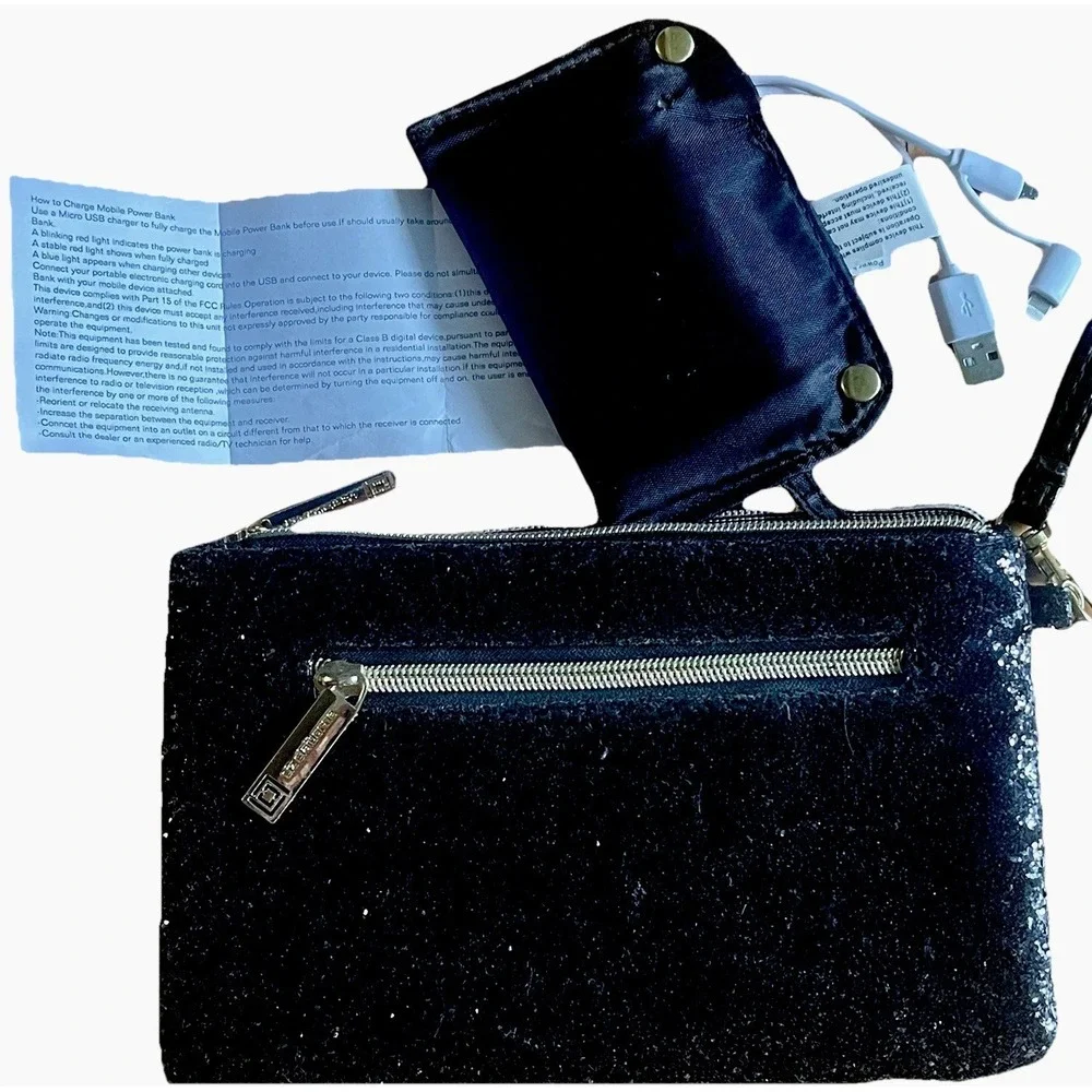 Liz Claiborne Black‎ Sparkly Wristlet Tech Pouch Charger NWOT CC Slots